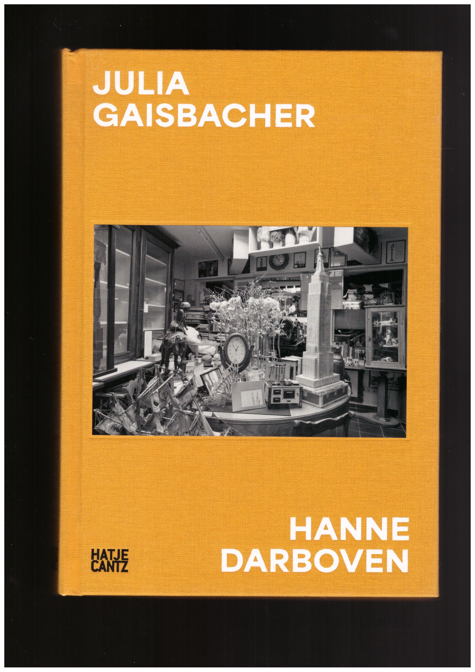 GAISBACHER, Julia - Am Burgberg. Hanne Darboven